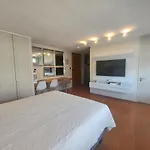 Elite Studio C/Smart Tv & Wifi