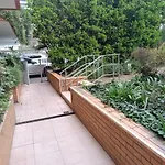 Habitacion Privada Con Bano Y Television