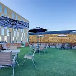 La Quinta by Wyndham Santiago Aeropuerto