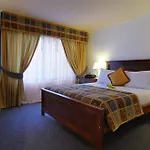 Park Plaza Apartments