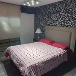 Casa Providencia Super Ubicacion 8 Personas 2 Estacionamientos