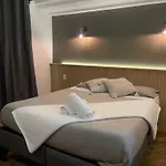 Click Hotel