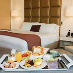 Renaissance Santiago By Marriott