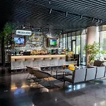 Ola Santiago Providencia, Tapestry Collection By Hilton