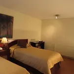Hotel Diego De Velazquez