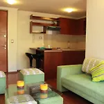 Aparthotel Santiago Capital