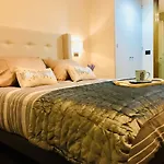 Apartamentos El Golf Las Condes