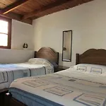 Hostería Baños Morales