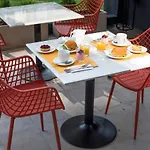 The Popcity Hotel