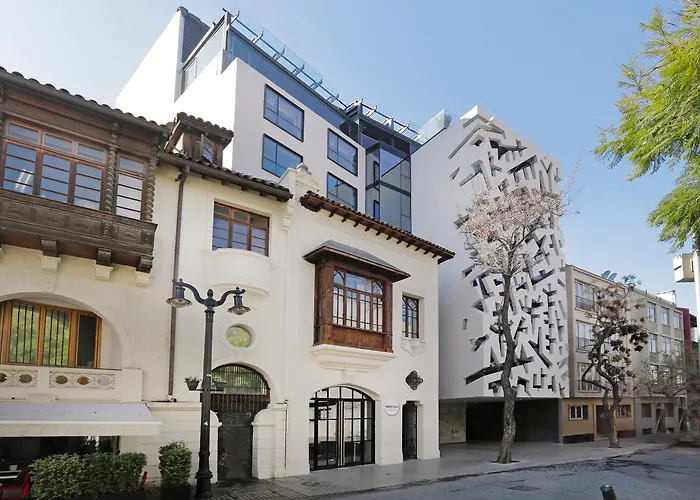 Hotel Cumbres Lastarria
