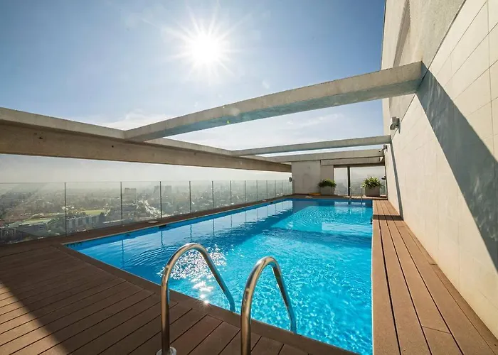 Las Condes, Al Lado De Marriott Y Parque Arauco, Ideal Para Trabajo, Salud Y Vacaciones