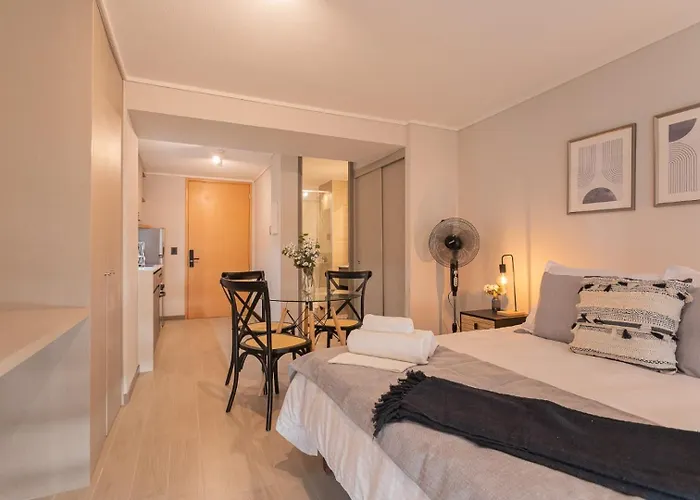 City Haven Studio Apartment For Two In Nunoa