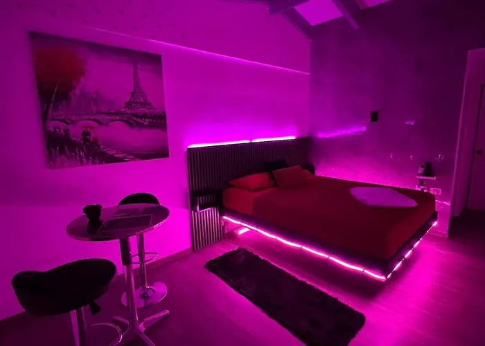 Motel New Contac