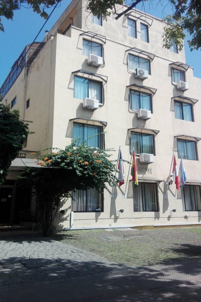 Maria Angola Hotel Santiago