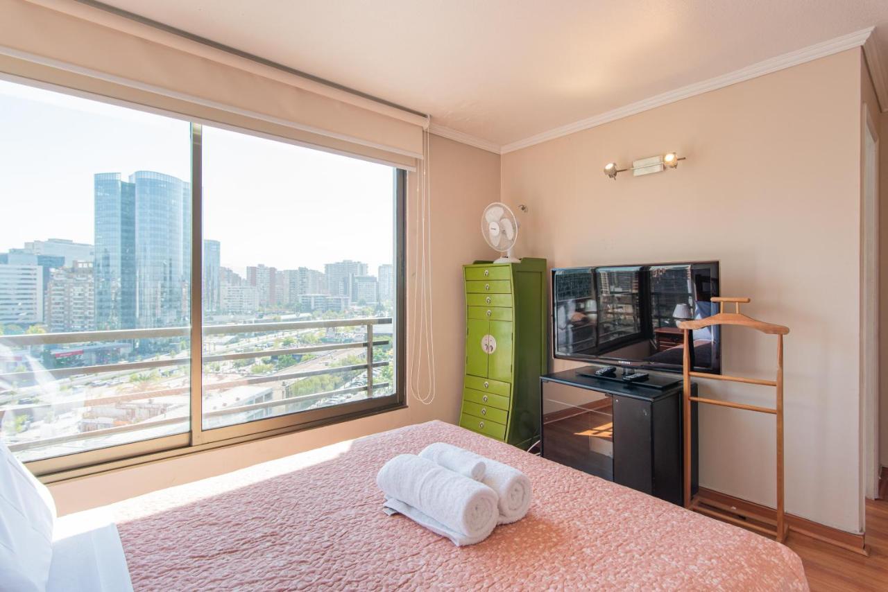 Uptown Ethnic - 2br, Metro, Wifi, Tv * Santiago