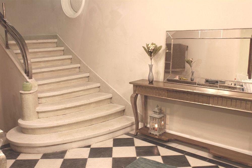 Mito Casa Hotel 3*