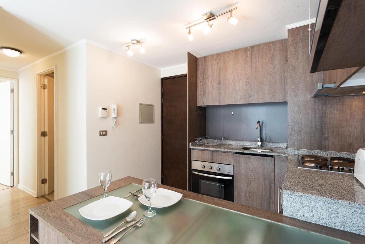 Urban Red 2br W/ Wifi, Tv, Pool & Gym Apartment