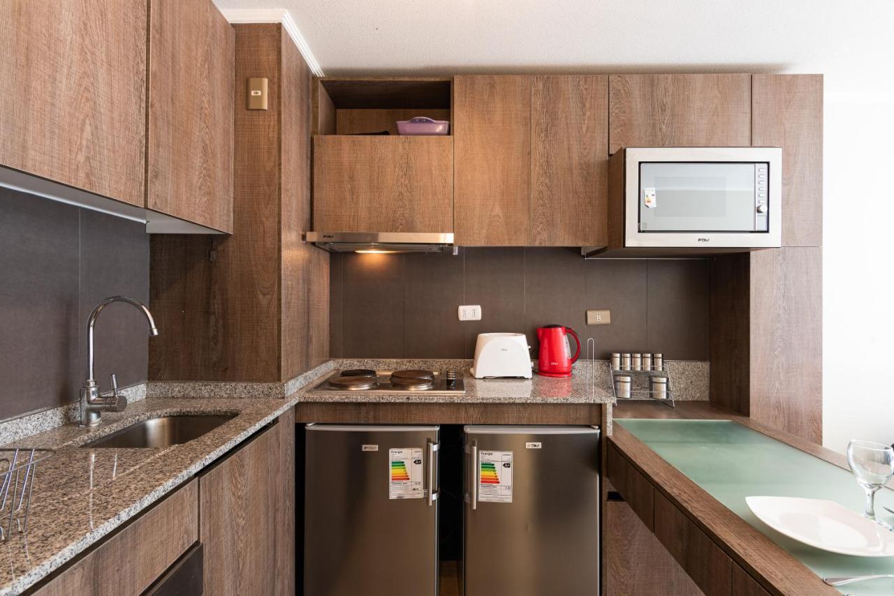 Urban Red 2br W/ Wifi, Tv, Pool & Gym Apartment Santiago