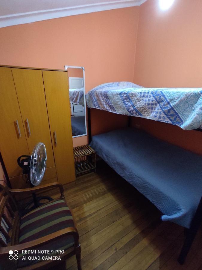 Gatos Traviesos Homestay *
