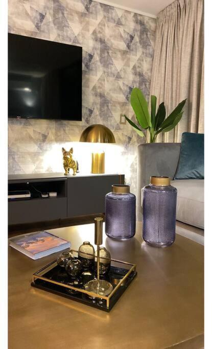 Luxury Apartment, Piso 34, De Lujo.