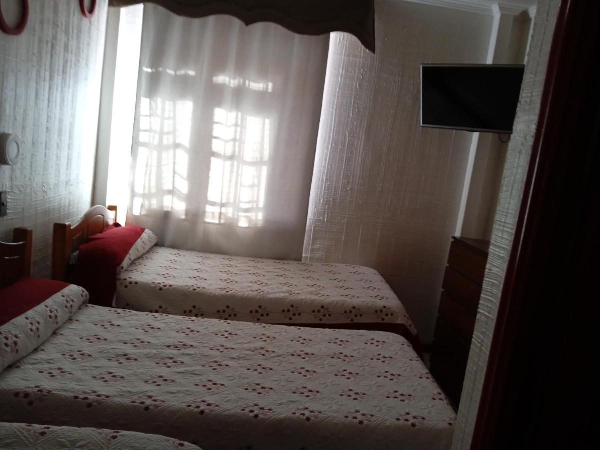 Guest house Residencial La *