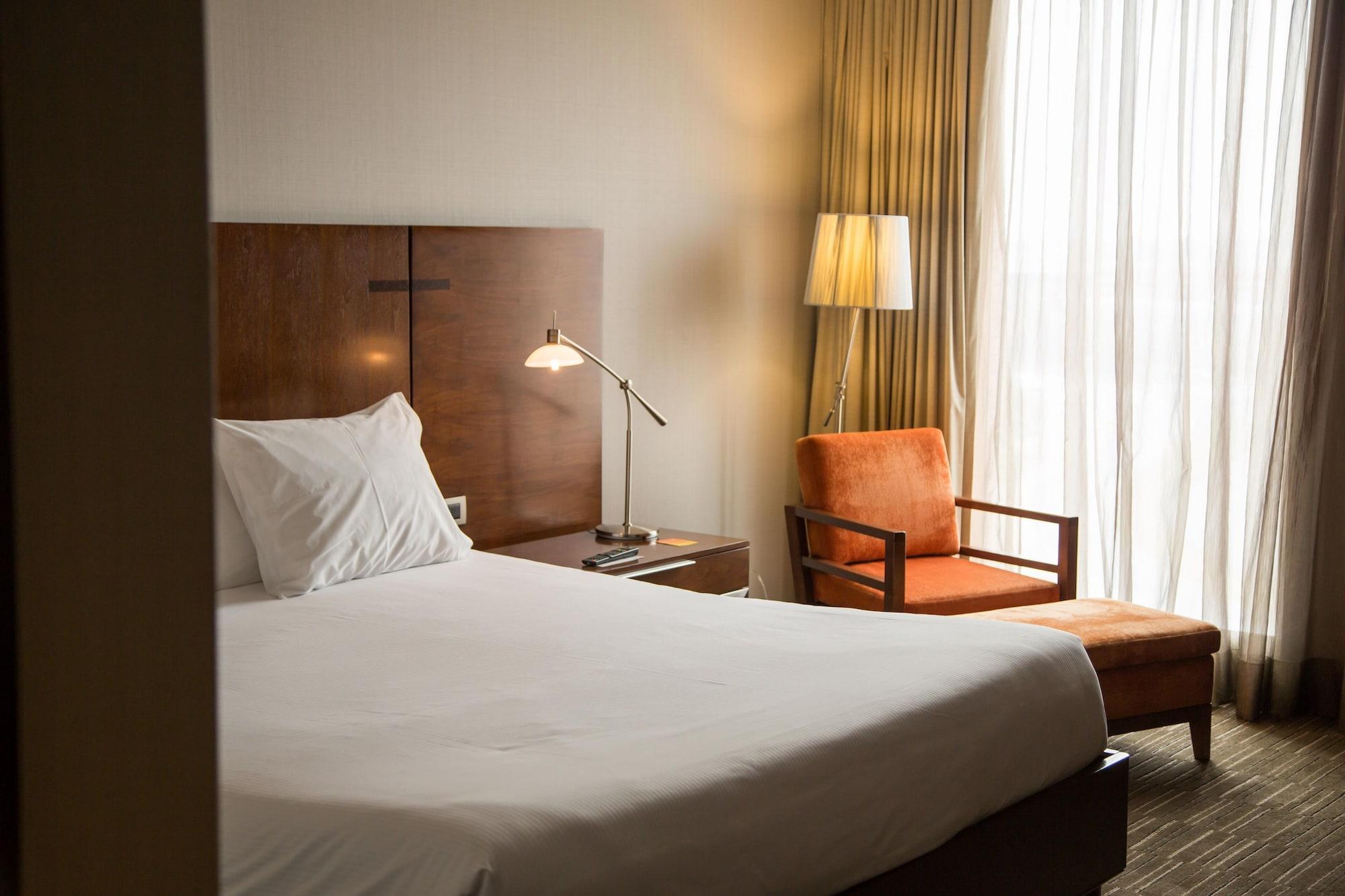 Hilton Garden Airport Hotel