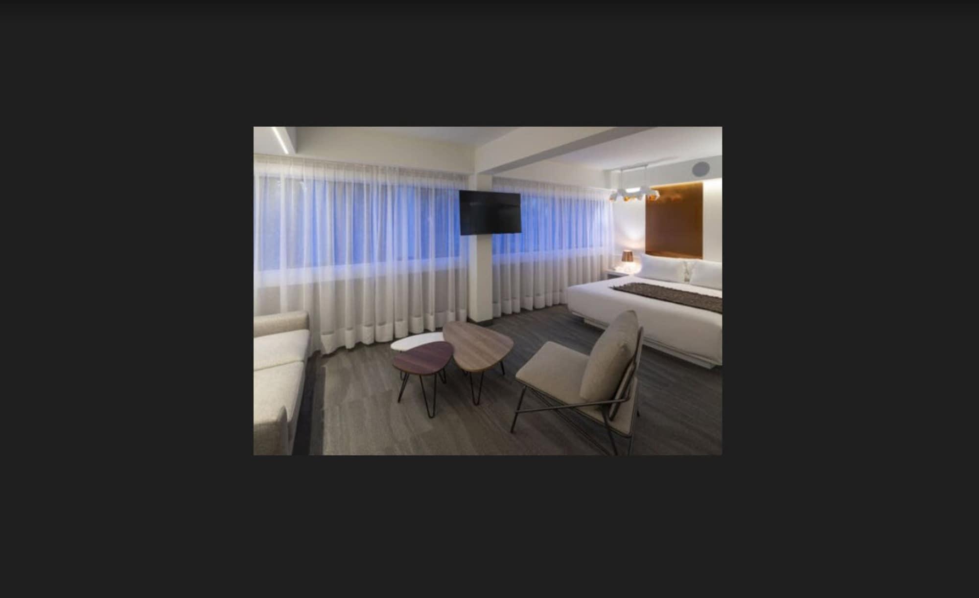 Hotel 45 By Director Santiago