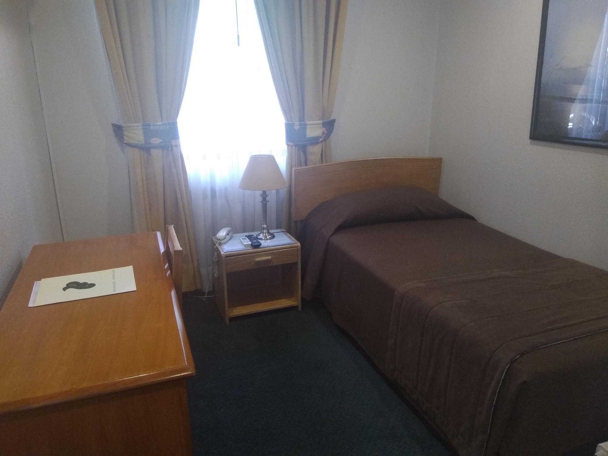 Maria Angola Hotel