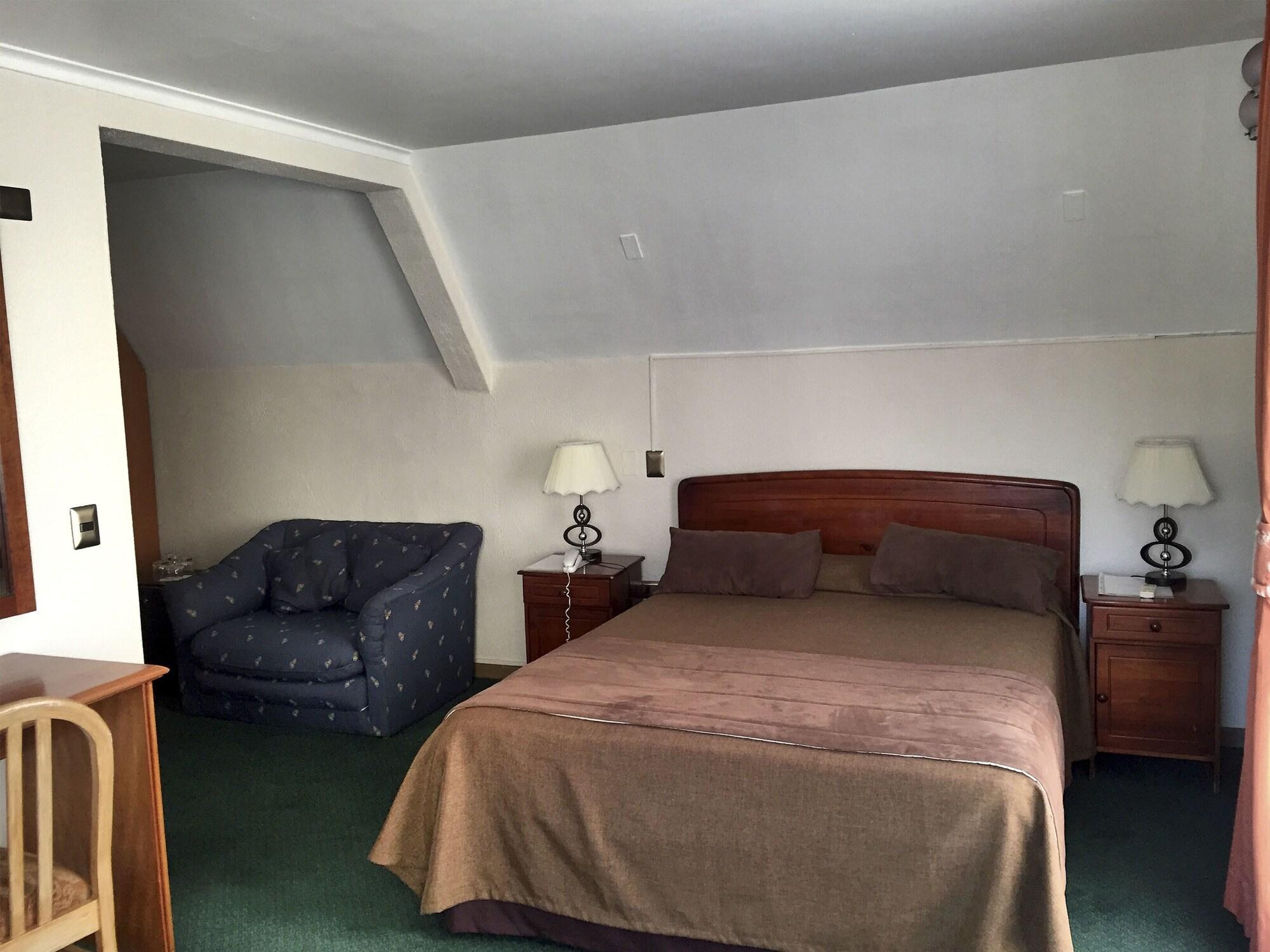 Hotel Maria Angola