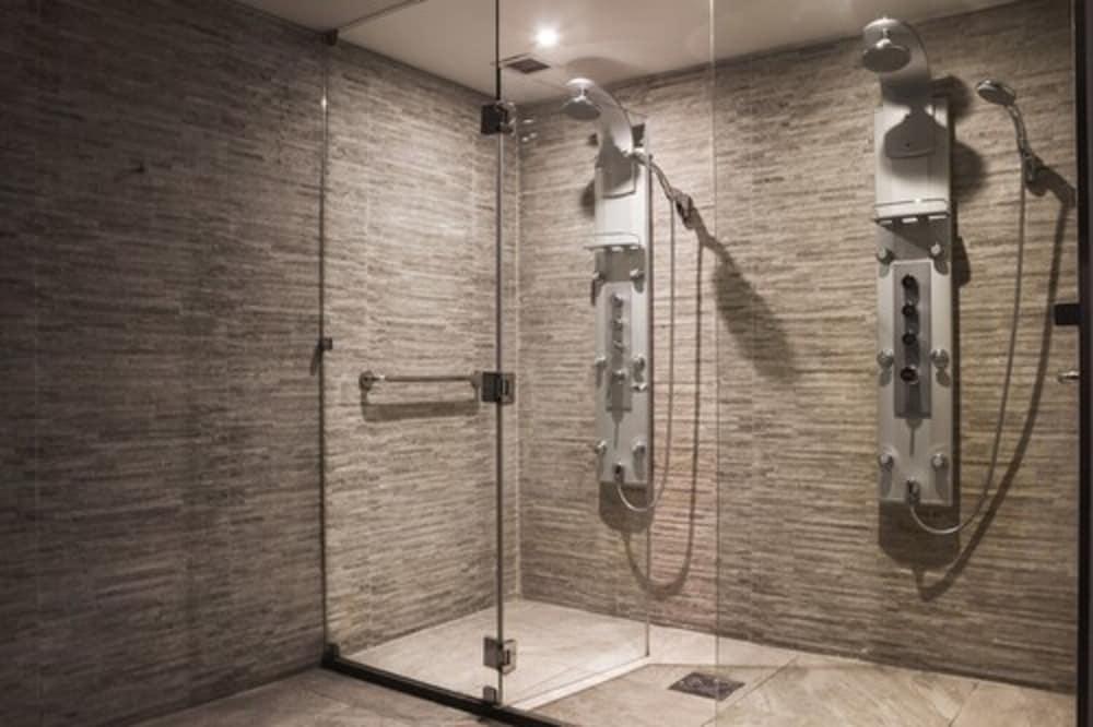Wyndham Garden Kennedy Khách sạn 4*