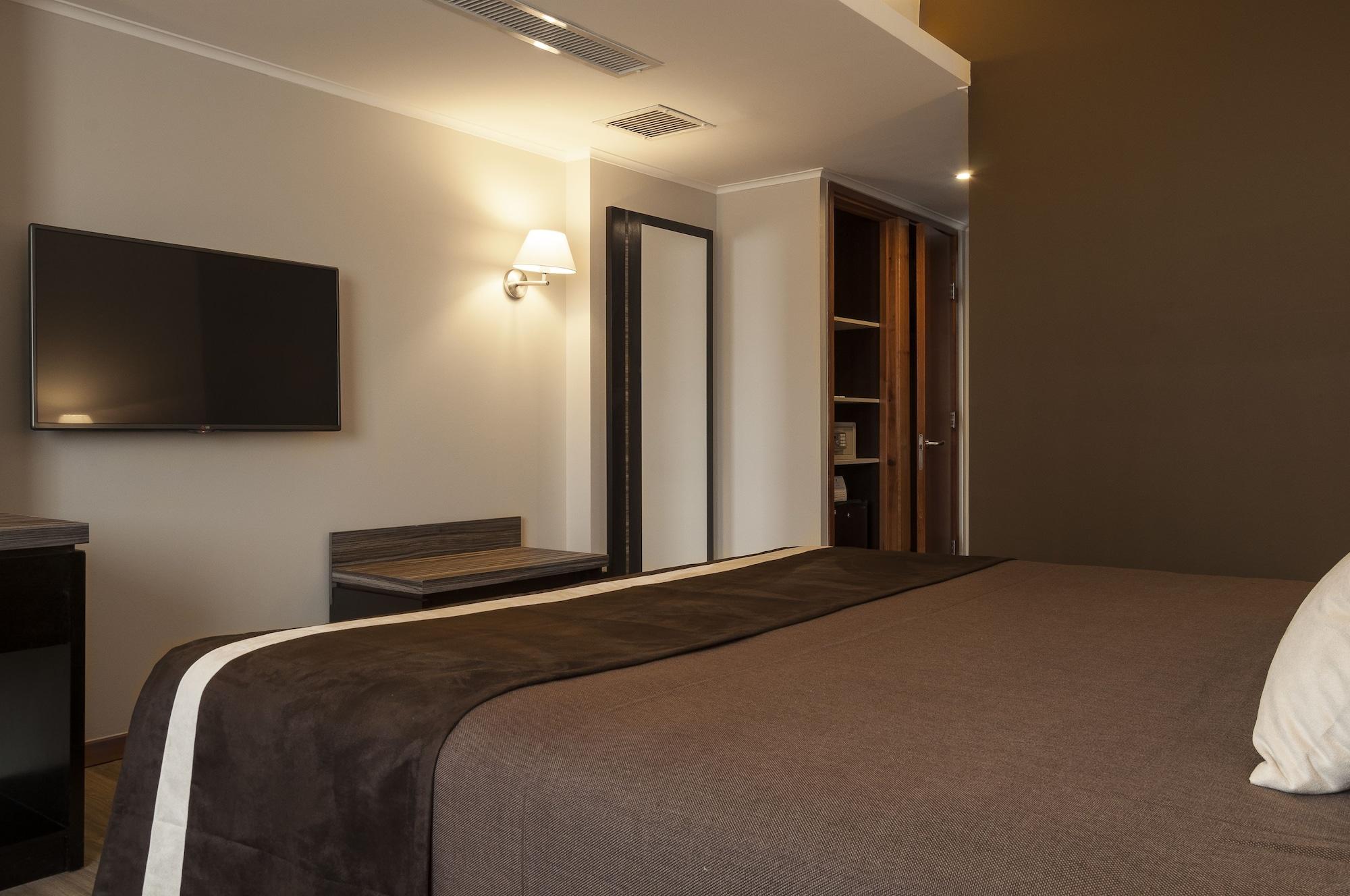 Hotel Diego De Almagro Providencia 4*