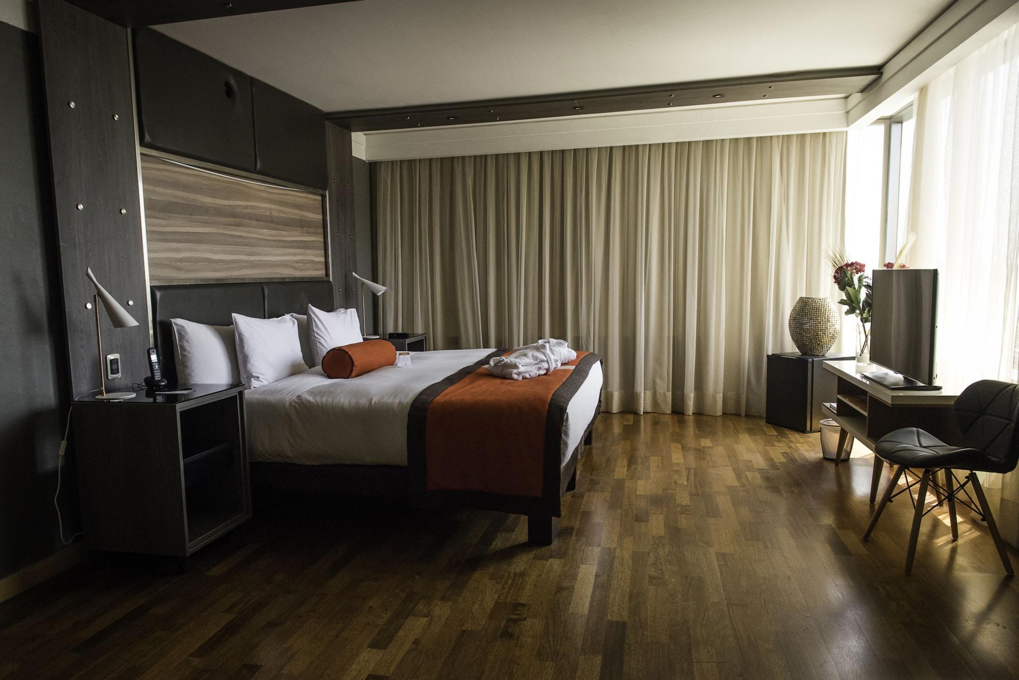 Boulevard Ferrat Hotel 4*