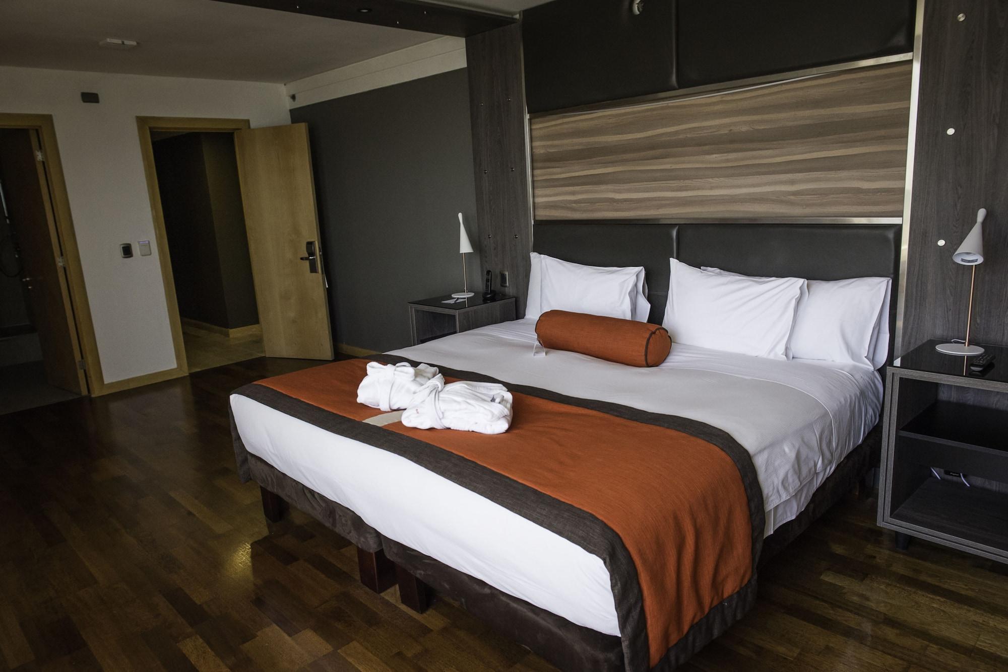 Boulevard Ferrat Hotel