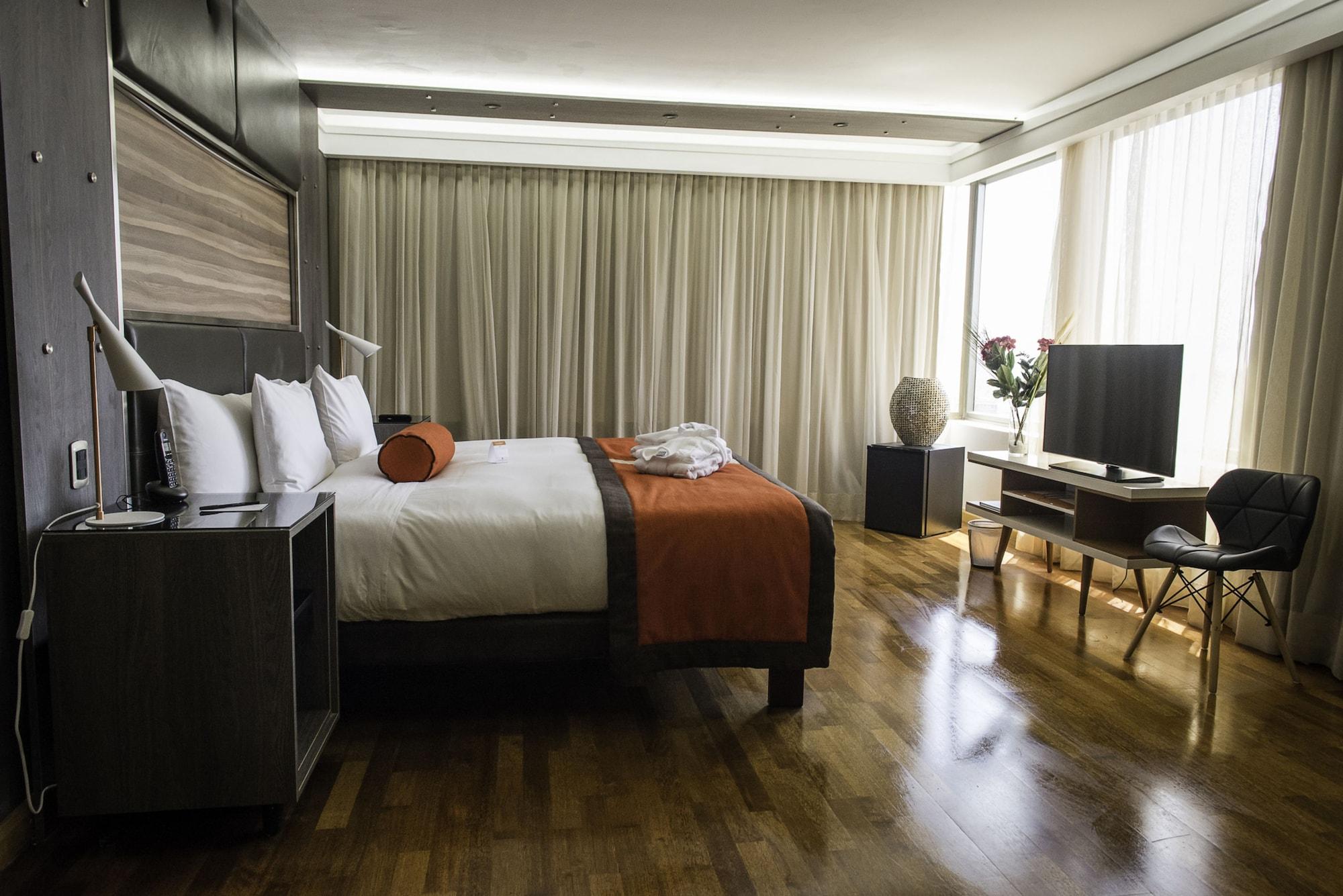 Hotel Boulevard Ferrat