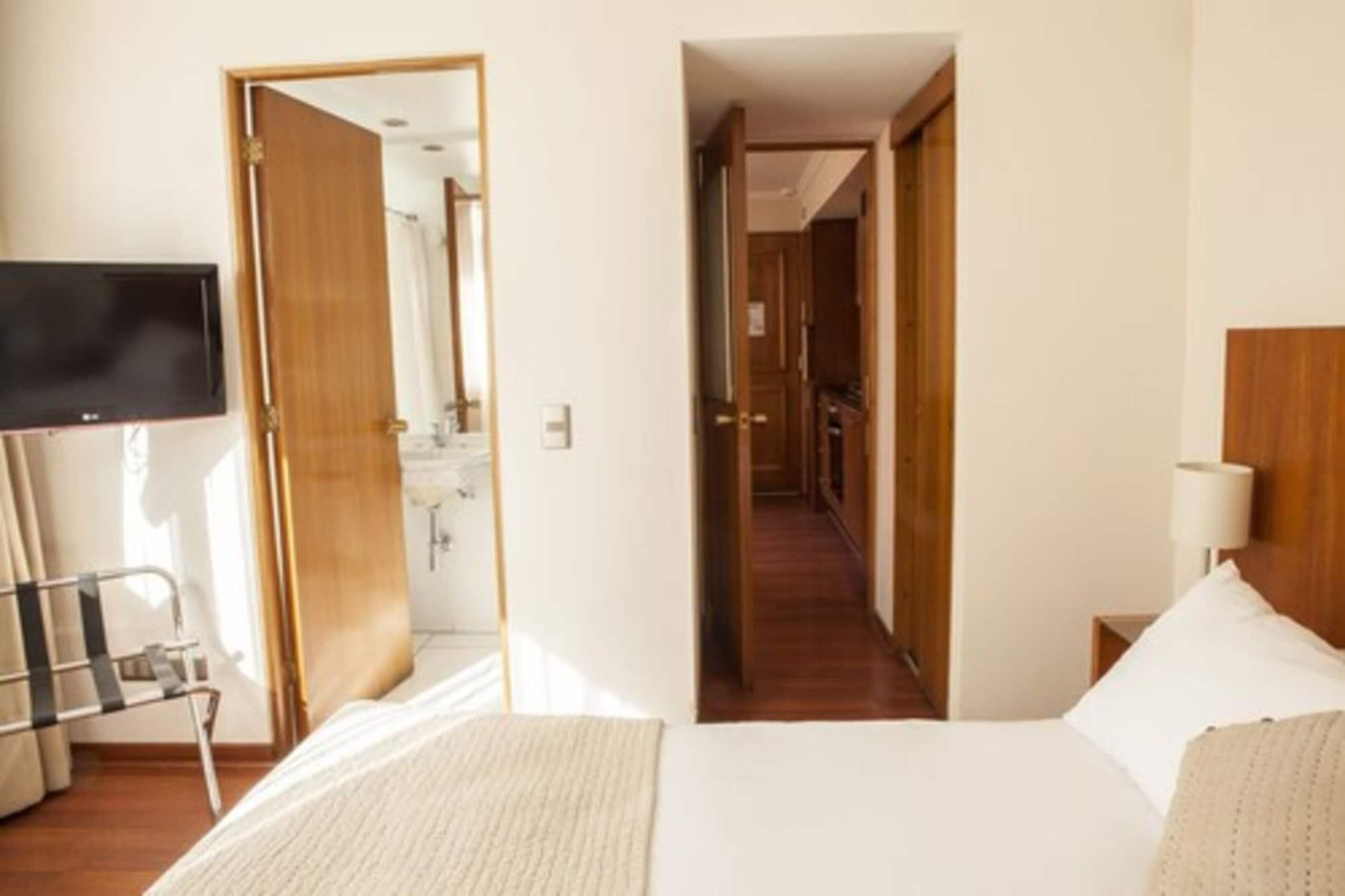 Essential By Time & Aparthotel 3*
