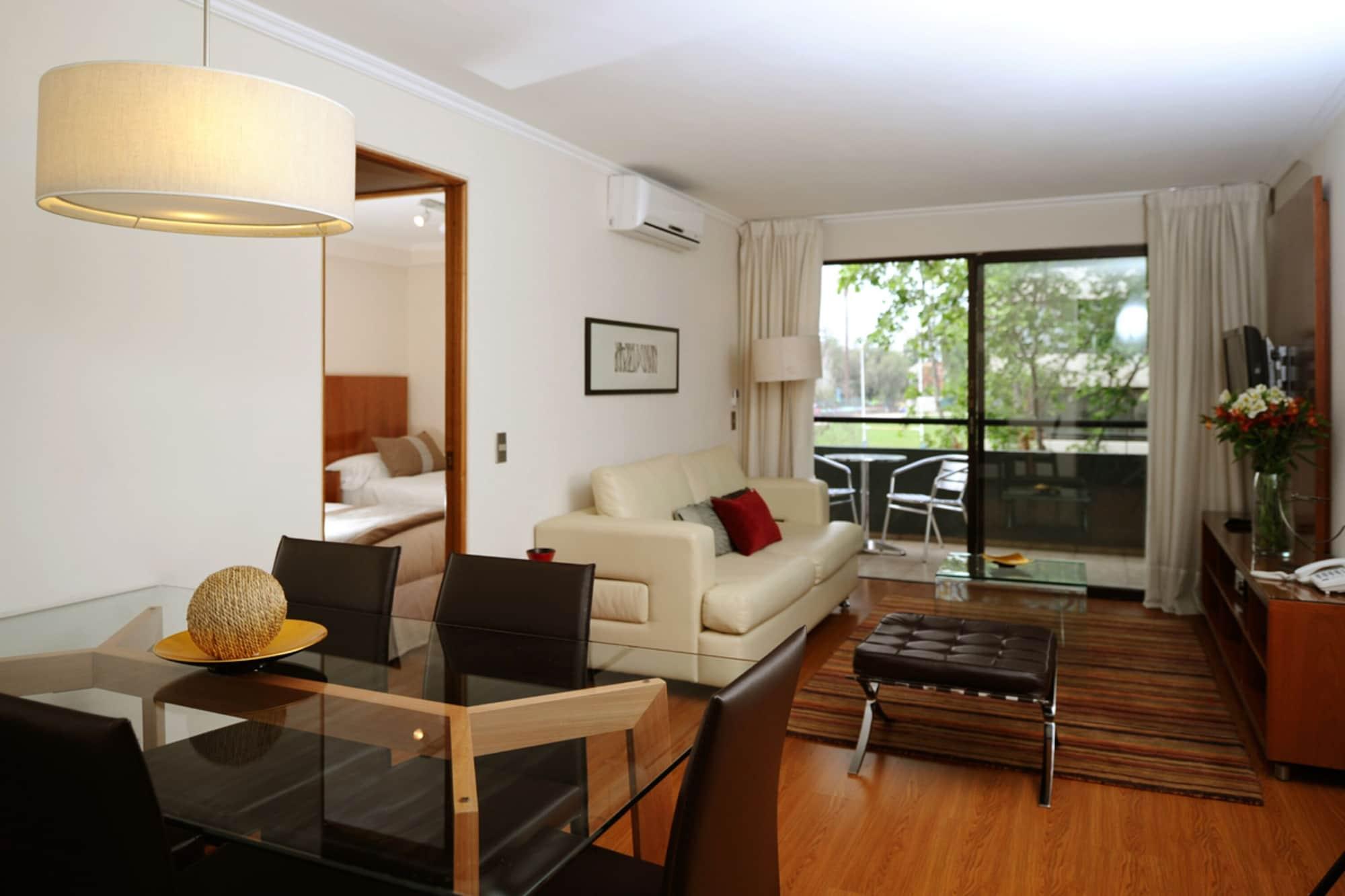 Essential By Time & Aparthotel Santiago