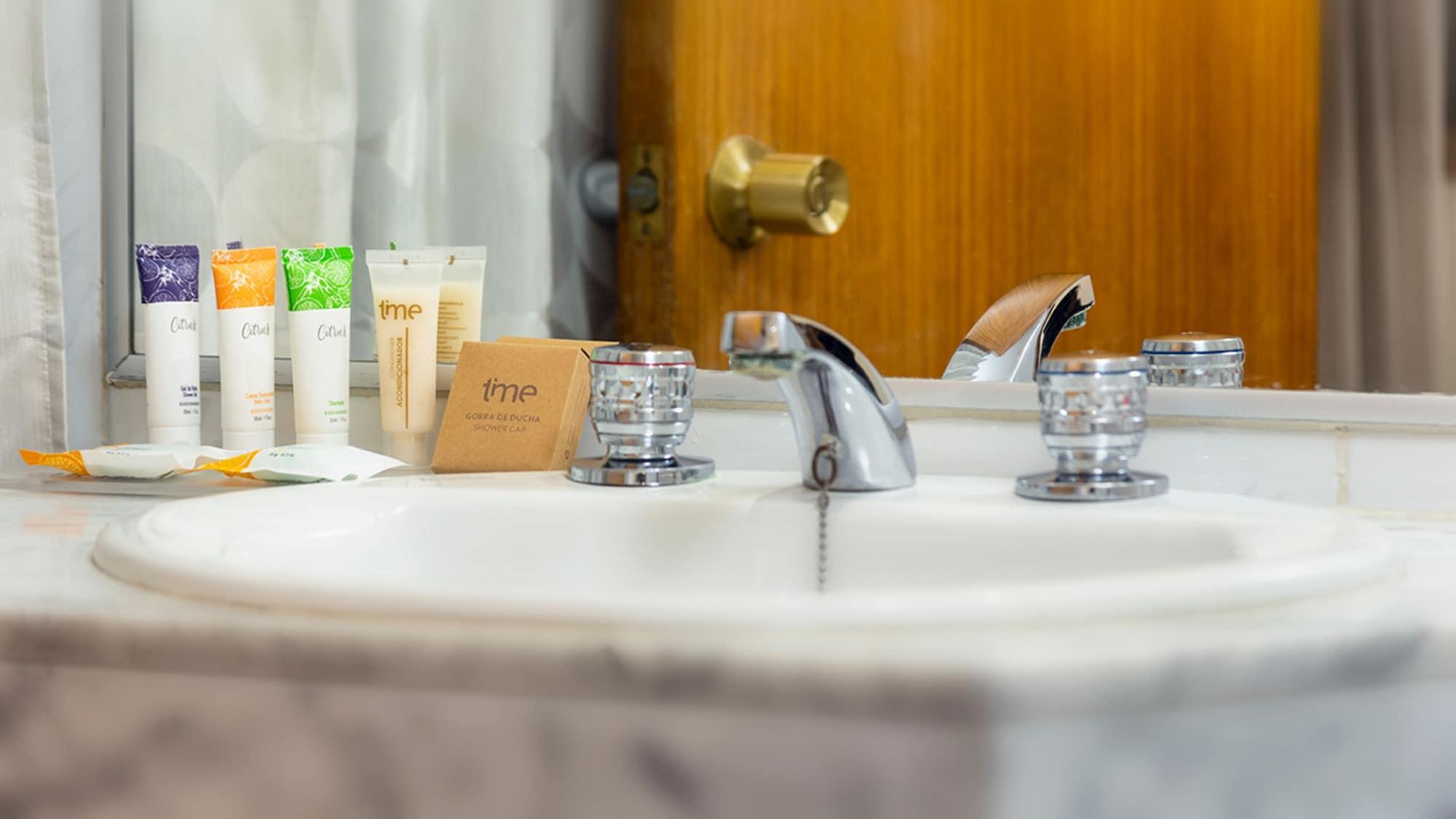 Essential By Time & Aparthotel Santiago