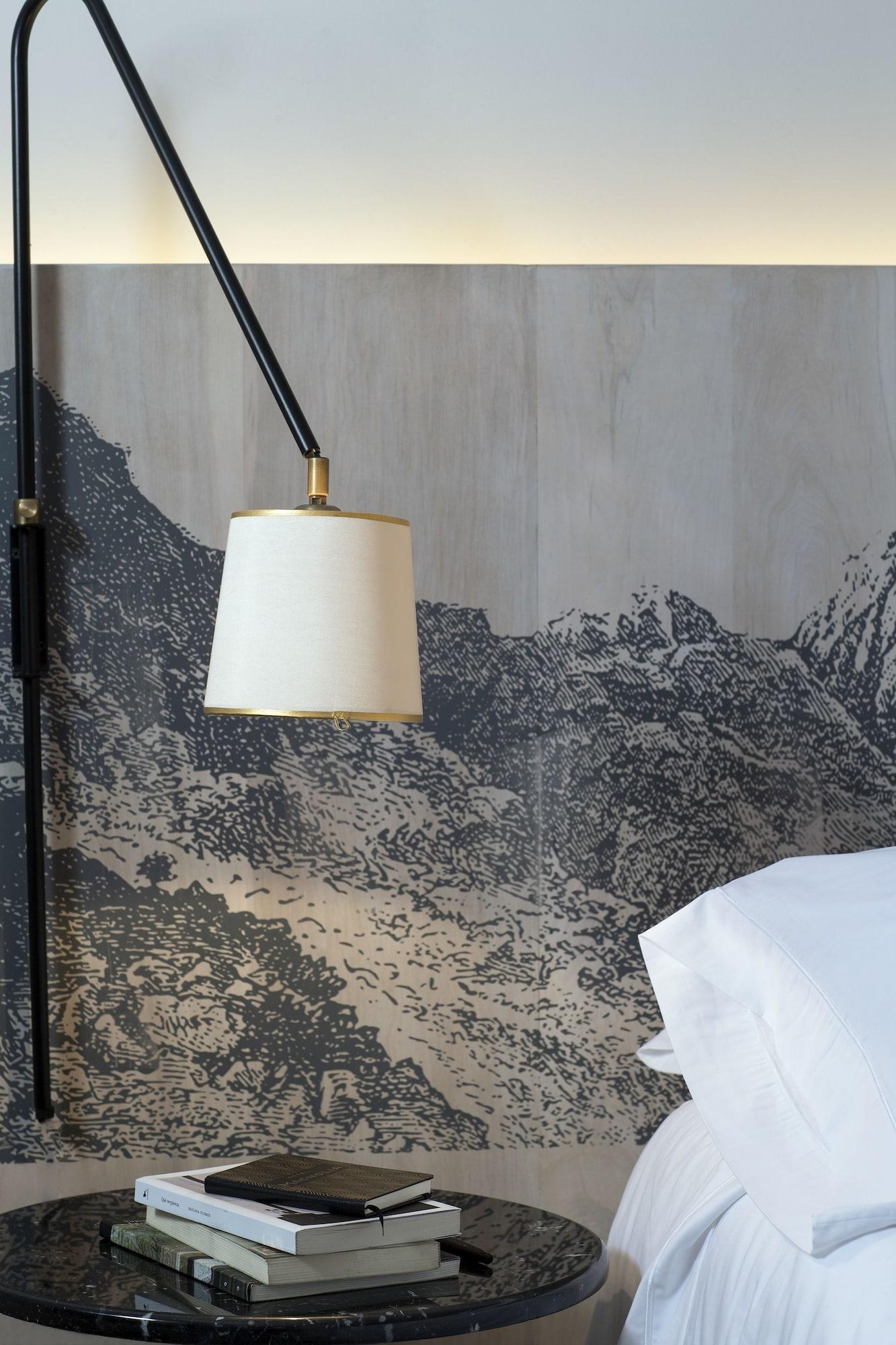 Hotel Magnolia Santiago 5*