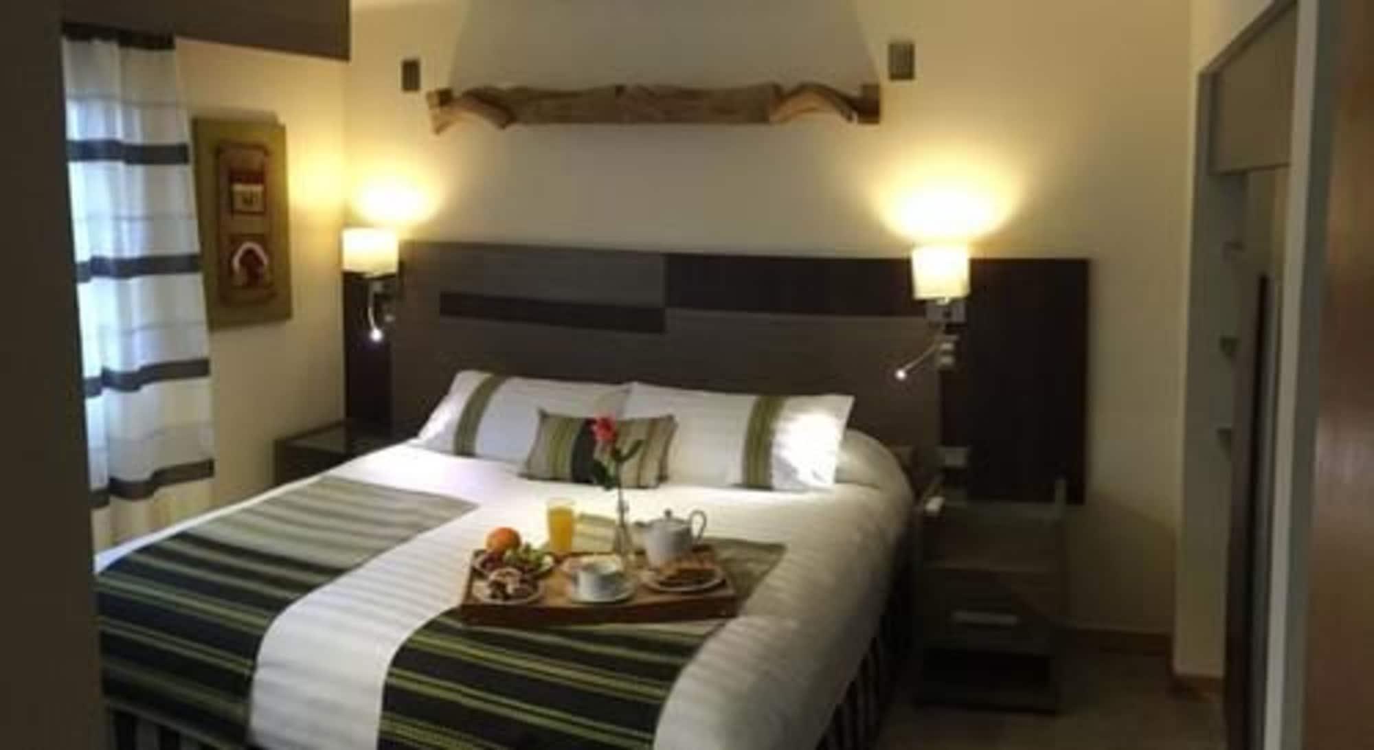 Boutique Reyall Hotel 3*