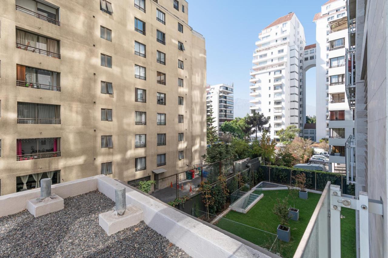Uptown Eclectic 1br W/ Wifi, Pool, Parking & Metro Apartment