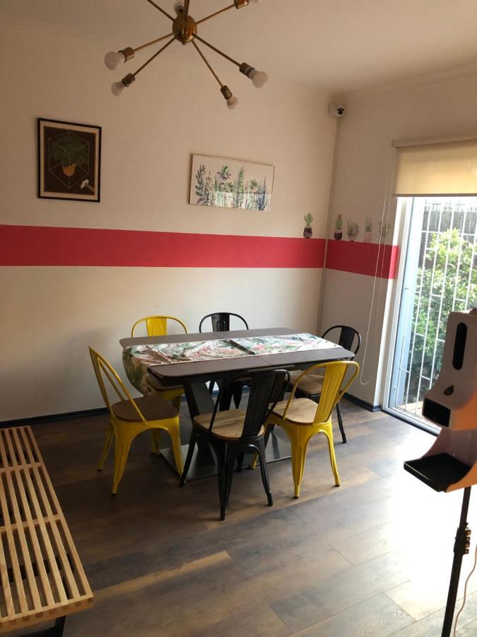 Hostel Tqcaleta Providencia Barrio Italia *