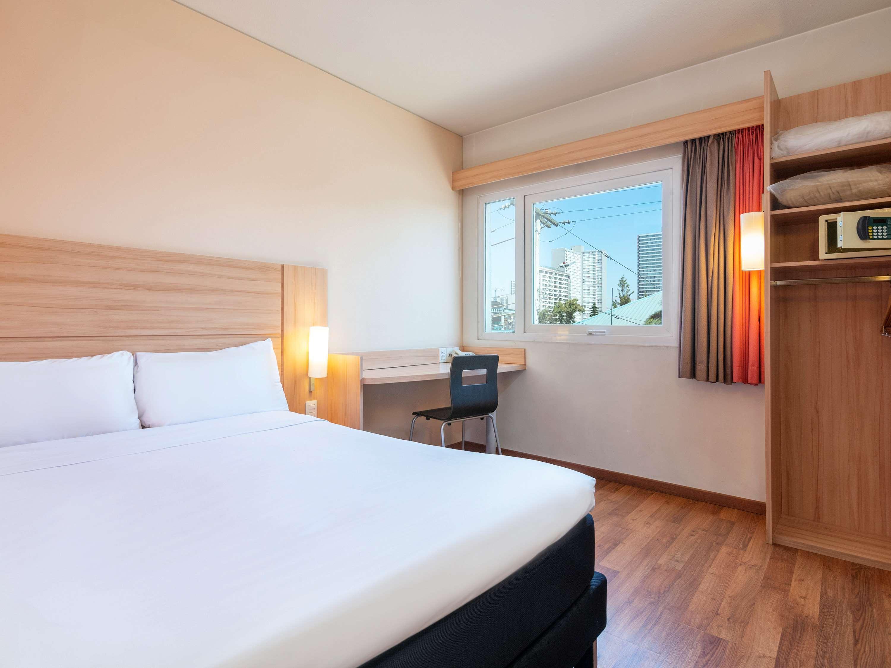 Ibis Estacion 3* Santiago