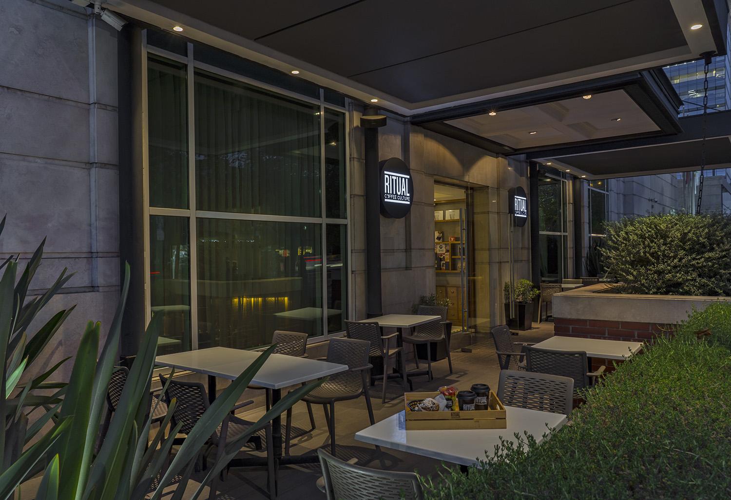 The Ritz-carlton, Hotel Santiago