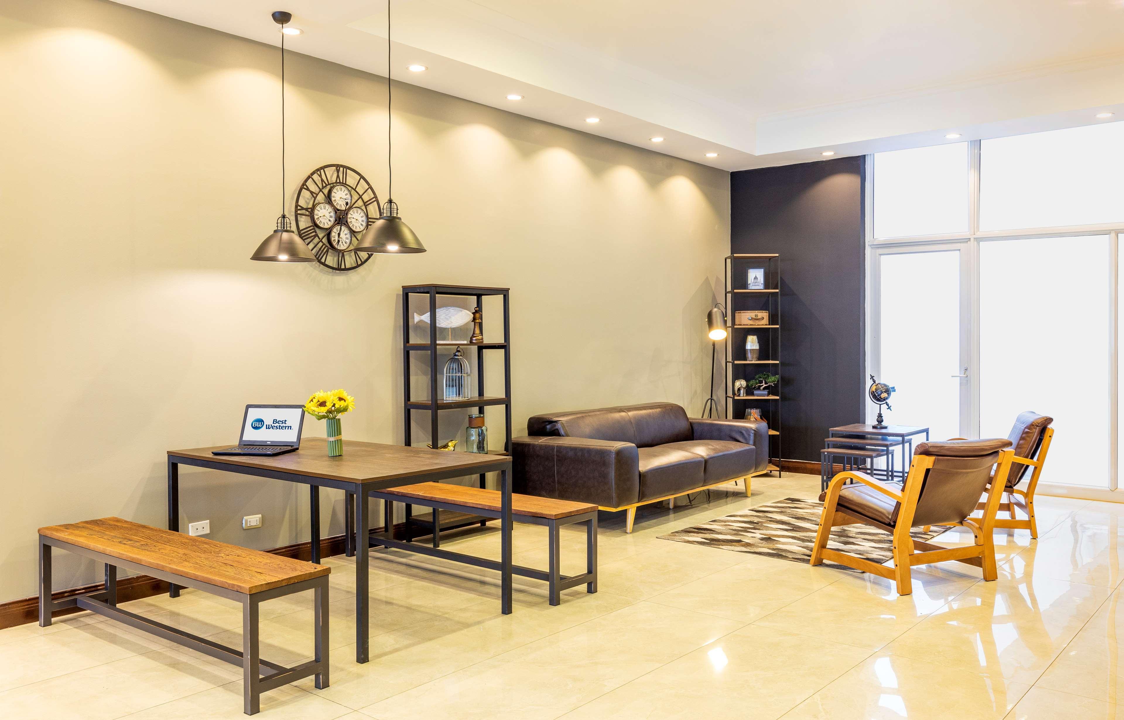 Hotel Nobile Estacion Santiago