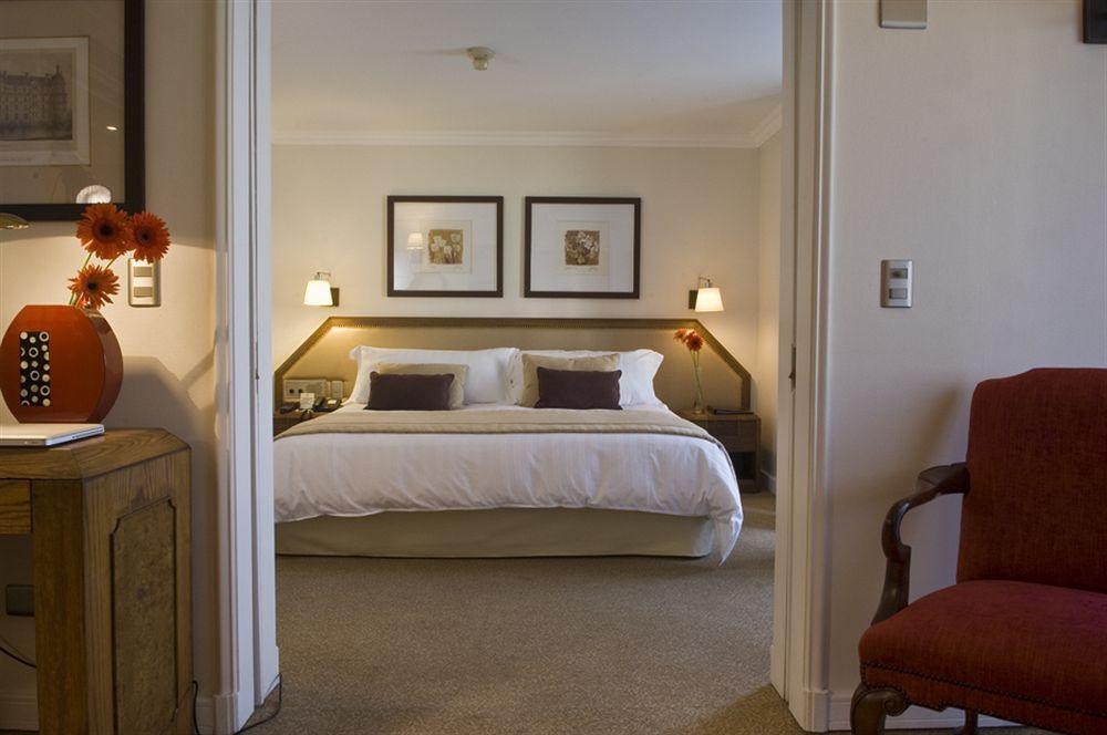 Wyndham Garden Kennedy Khách sạn