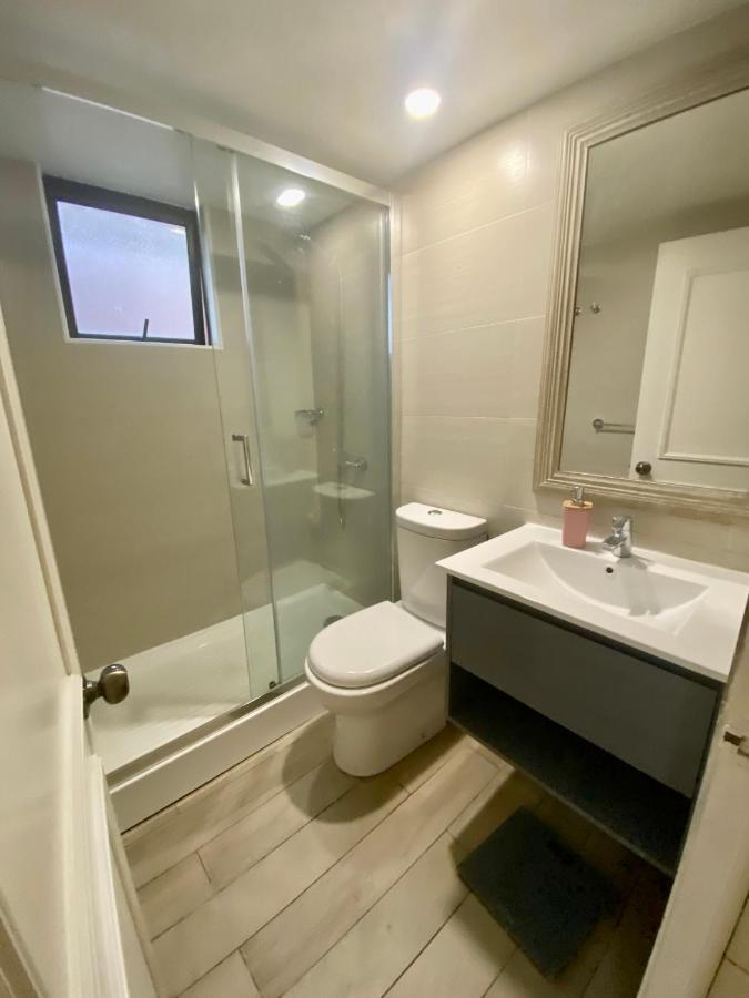 2 Dormitorios Familiar Condes 4 Personas Apartment