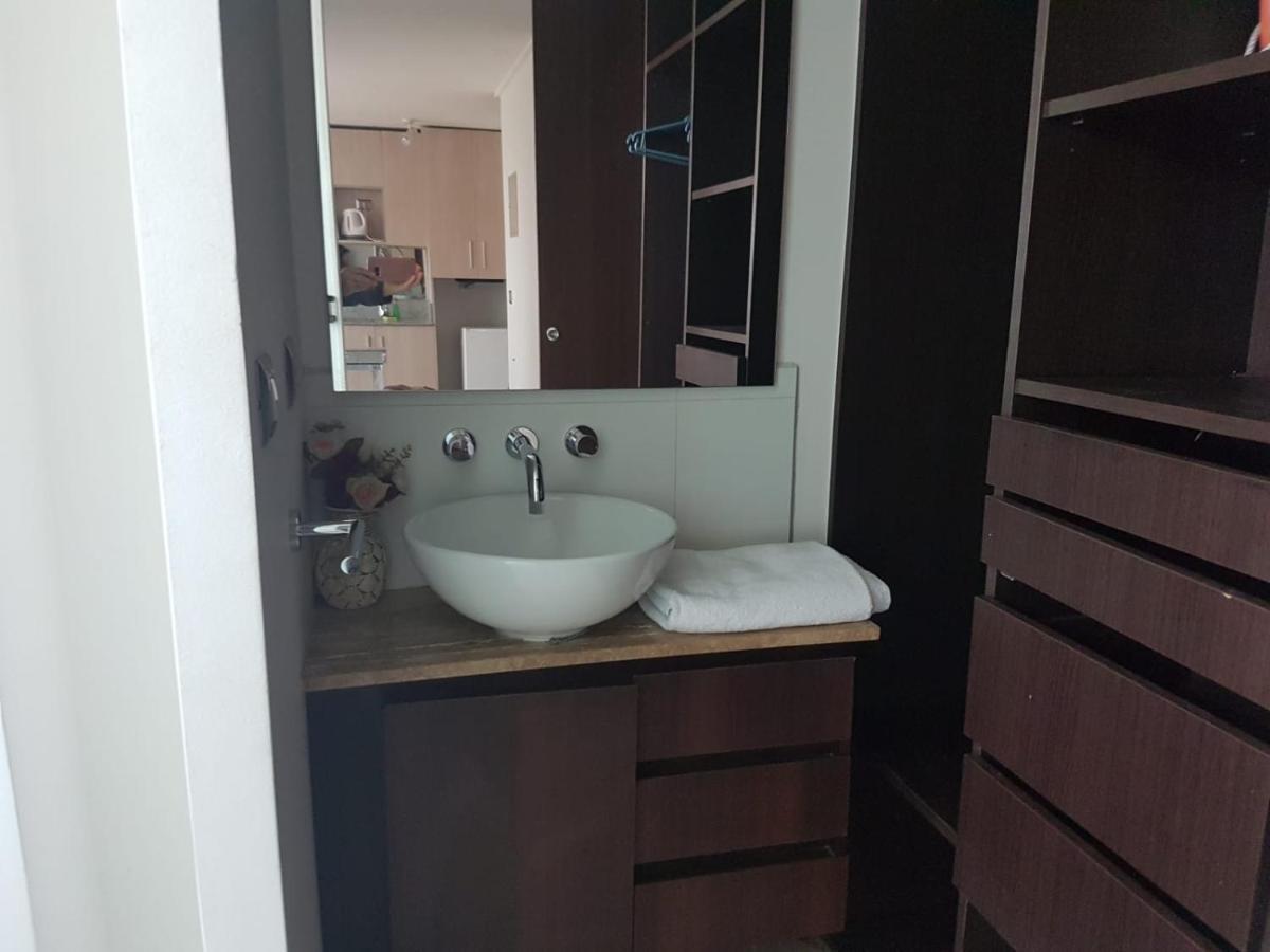 Departamento En Condes A Cuadra De Metro Manquehue * Santiago