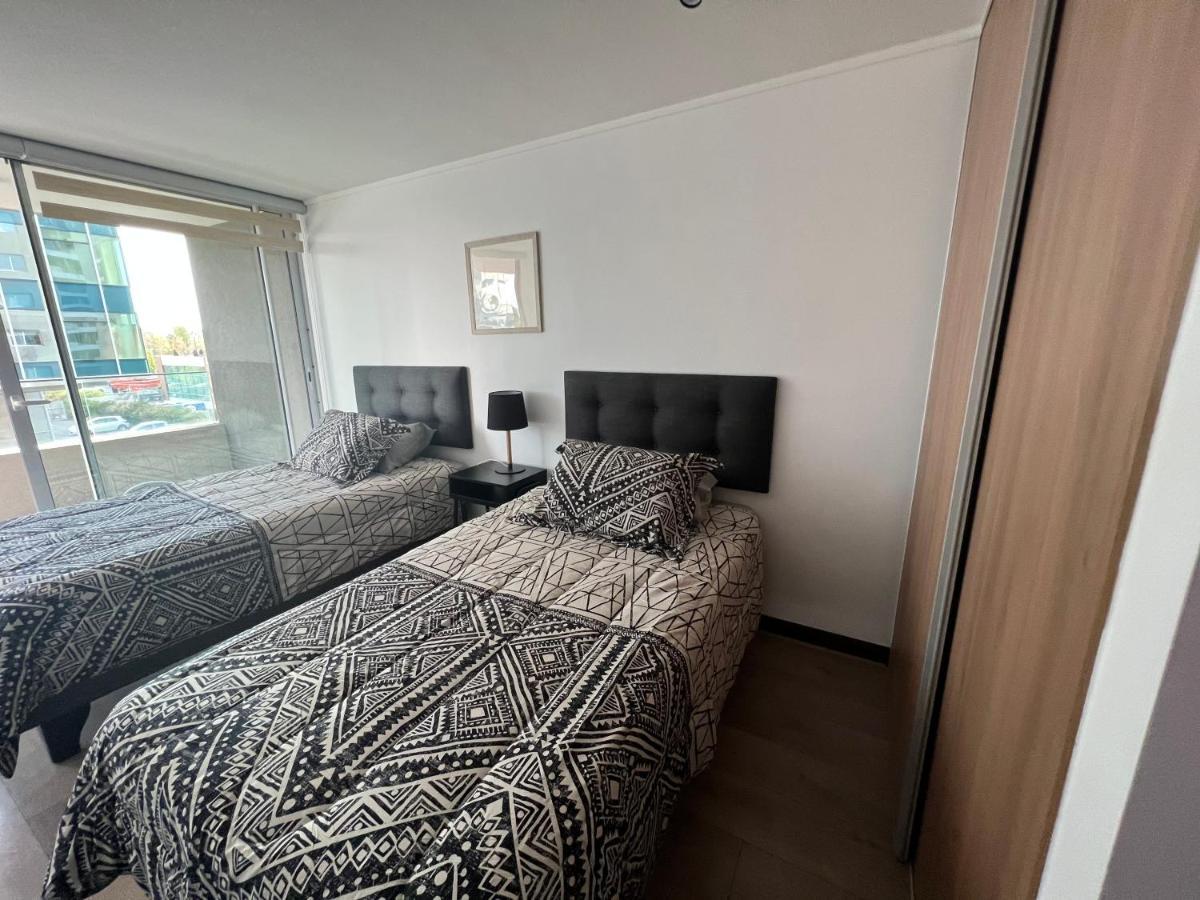 28 Metros Costado Clinica Condes ,hasta 5 Personas Apartment