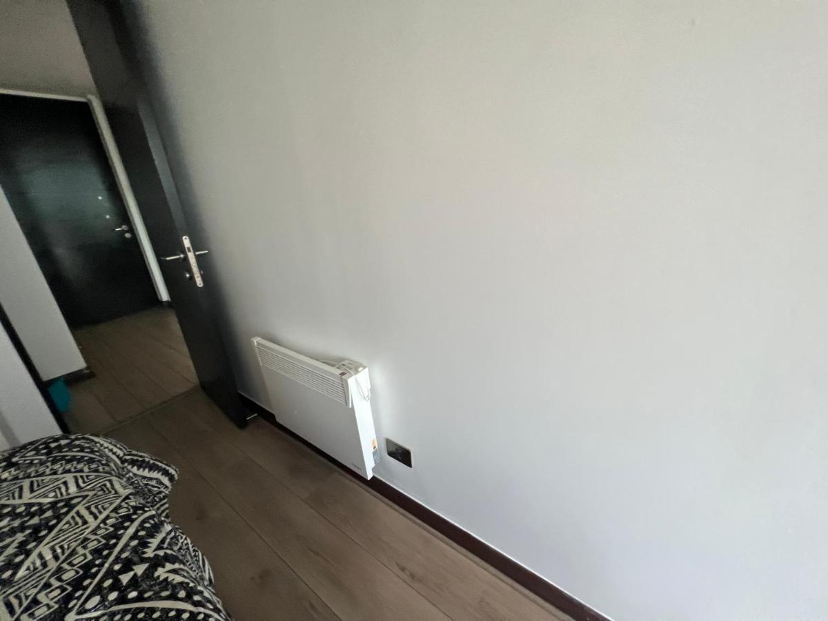 28 Metros Costado Clinica Condes ,hasta 5 Personas Apartment Santiago
