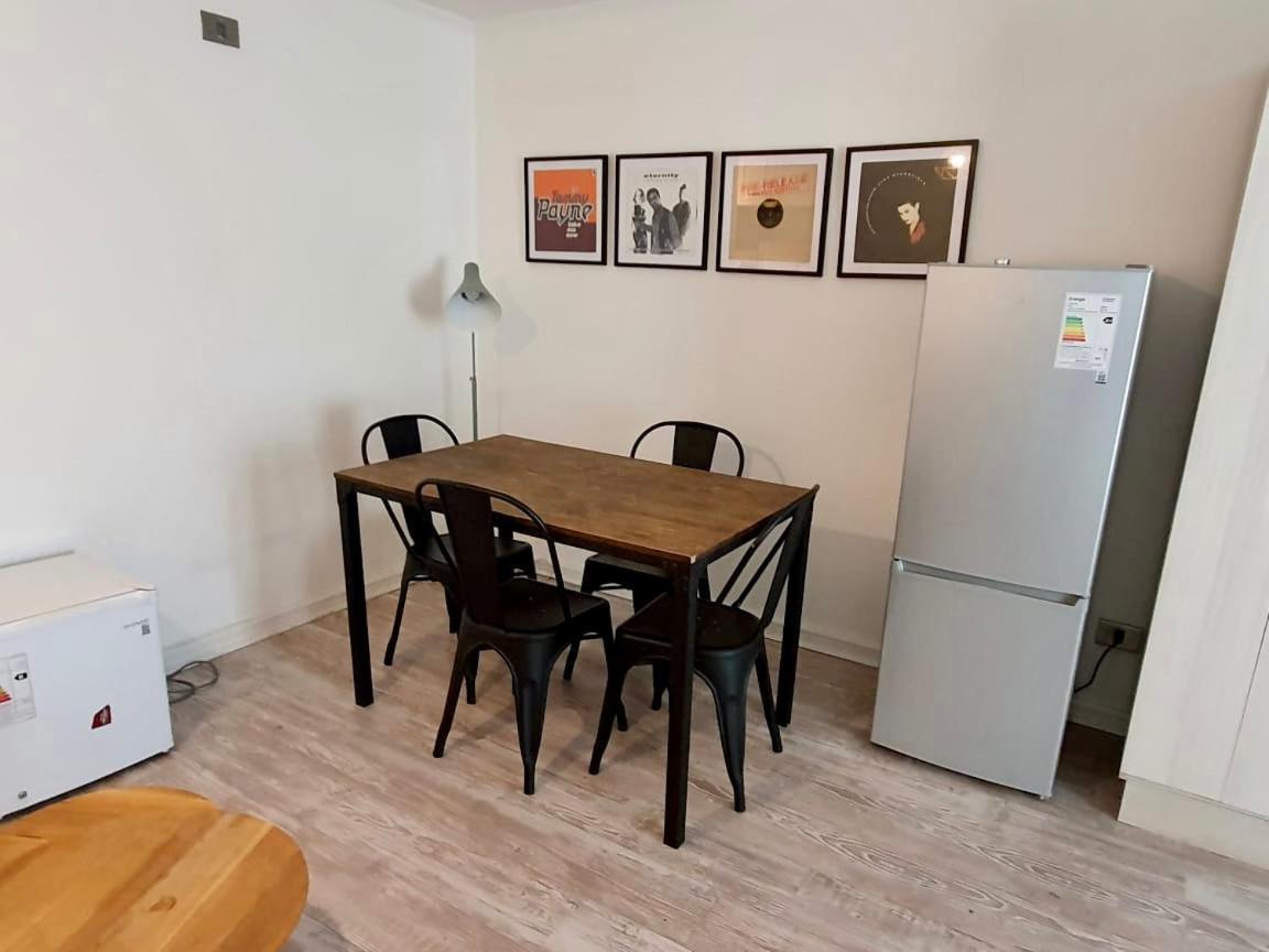 Departamento Centrico En Providencia, A Una Cuadra De Metro Pedro De Valdivia Apartamento
